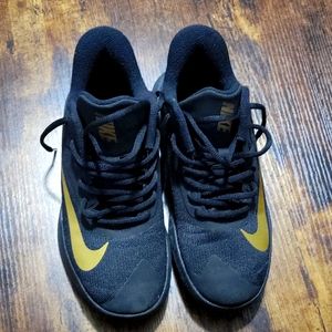 Boys Nike Precision Basketball Shoes